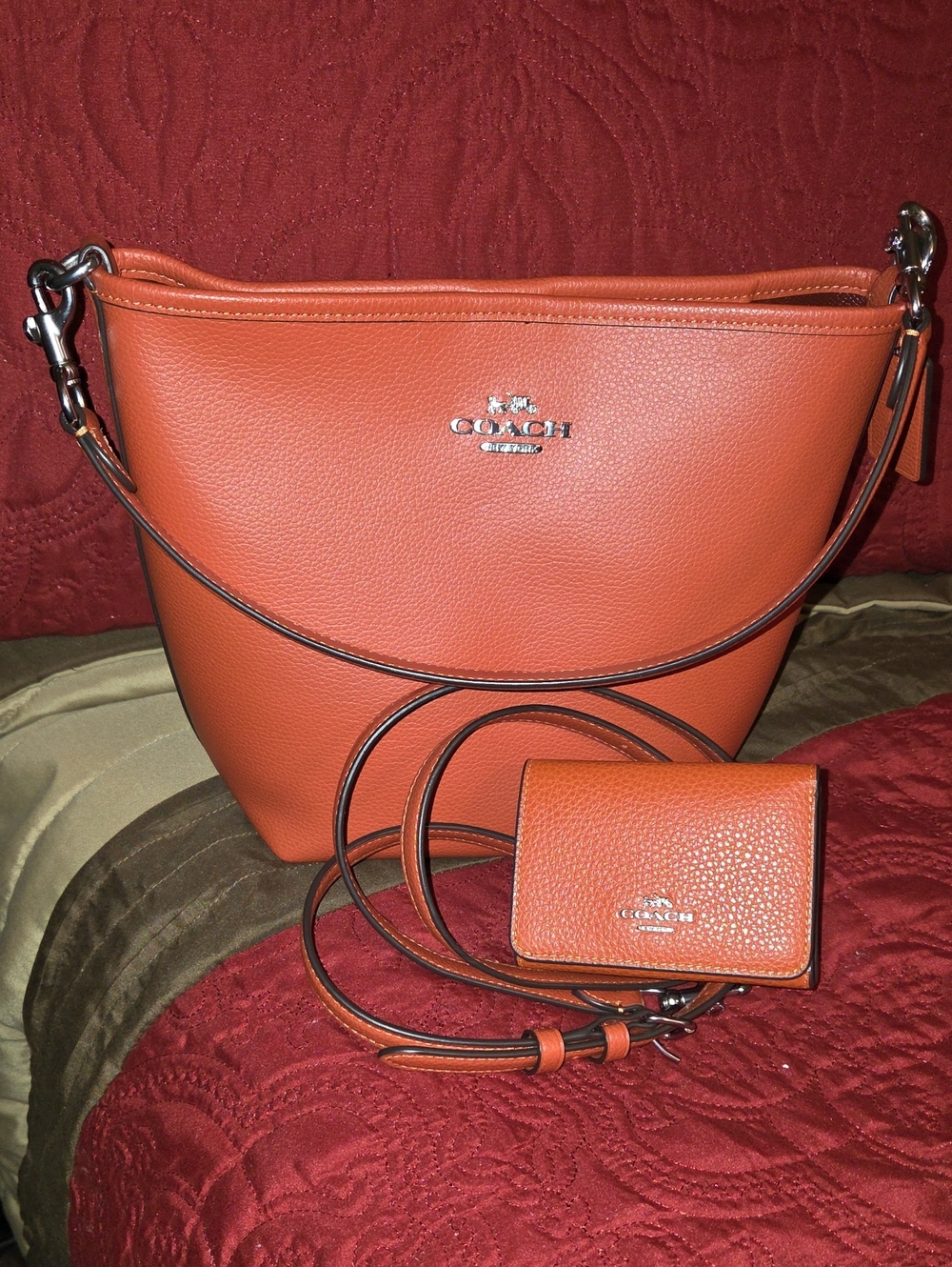 Coach Orange Bucket City Tote Shoulder Bag with Matching Wallet/Card Case